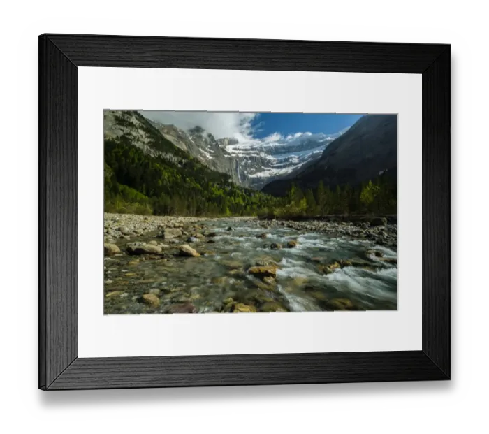 Framed Print : The Cirque Of Gavarnie, Hautes Pyrenees, France Framed Print : The Cirque Of Gavarnie, Hautes Pyrenees, France