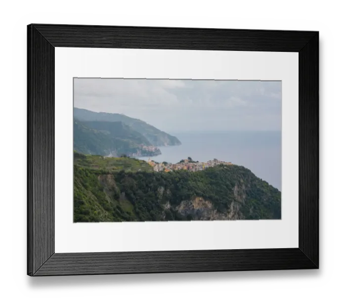 Framed Print : Corniglia, Cinque Terre, Liguria, Italy Framed Print : Corniglia, Cinque Terre, Liguria, Italy