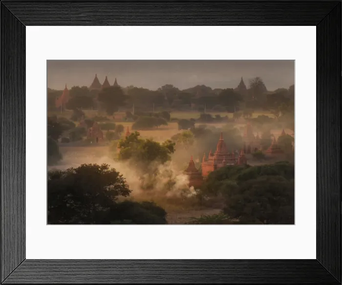 Framed Print : Bagan Temple in sunrise Framed Print : Bagan Temple in sunrise