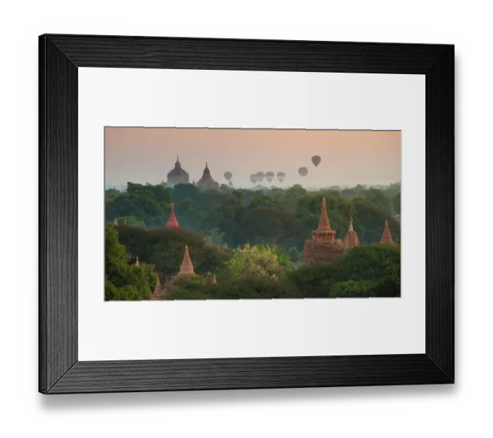 Framed Print : hot air balloon in Bagan Framed Print : hot air balloon in Bagan