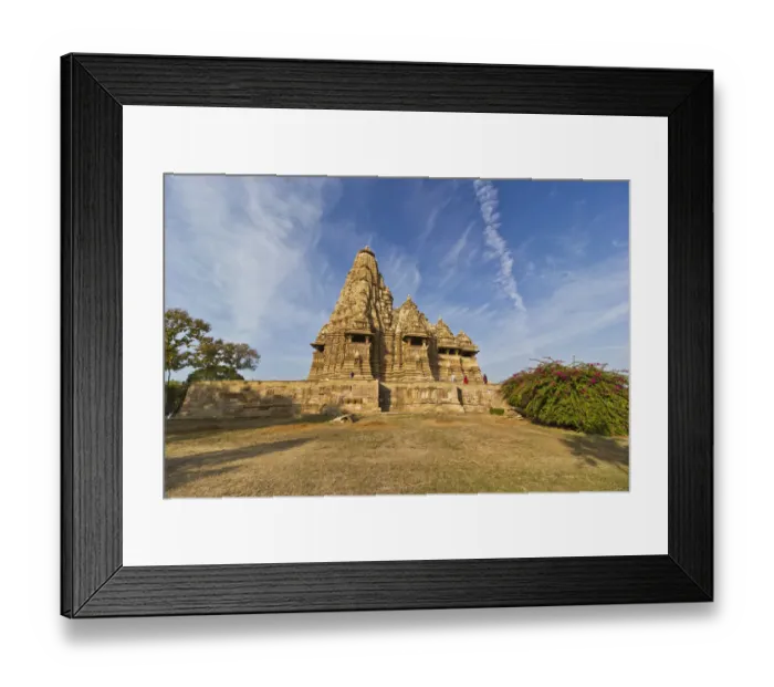 Framed Print : Sideview of Kandariya Mahadeva Temple, Khajuraho, Chhatarpur District, Madhya Pradesh, India Framed Print : Sideview of Kandariya Mahadeva Temple, Khajuraho, Chhatarpur District, Madhya Pradesh, India