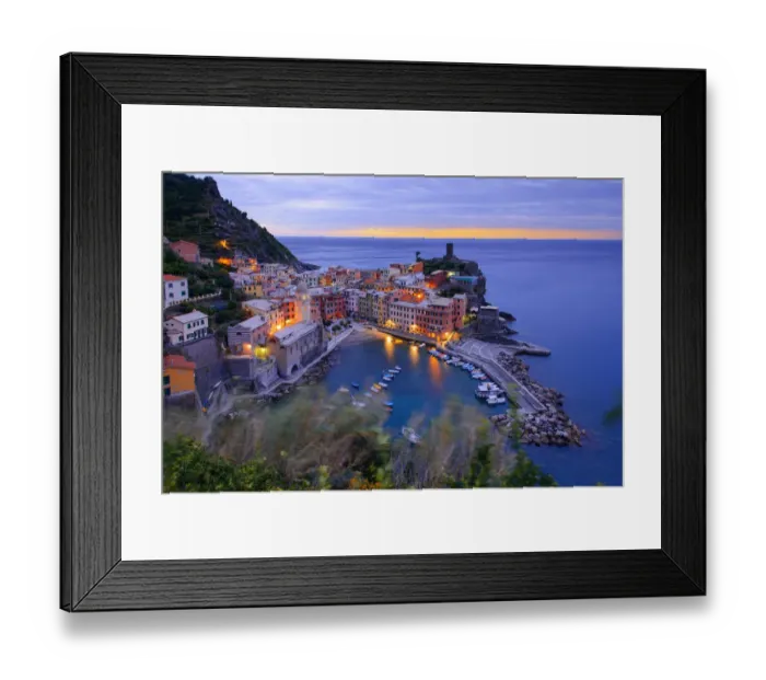 Framed Print : Vernazza, Cinque Terre, Italy