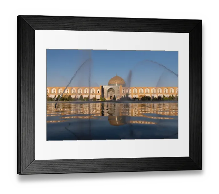 Framed Print : Sheikh Lotfollah Mosque at Naqsh-e-Jahan Square, Isfahan, Iran Framed Print : Sheikh Lotfollah Mosque at Naqsh-e-Jahan Square, Isfahan, Iran