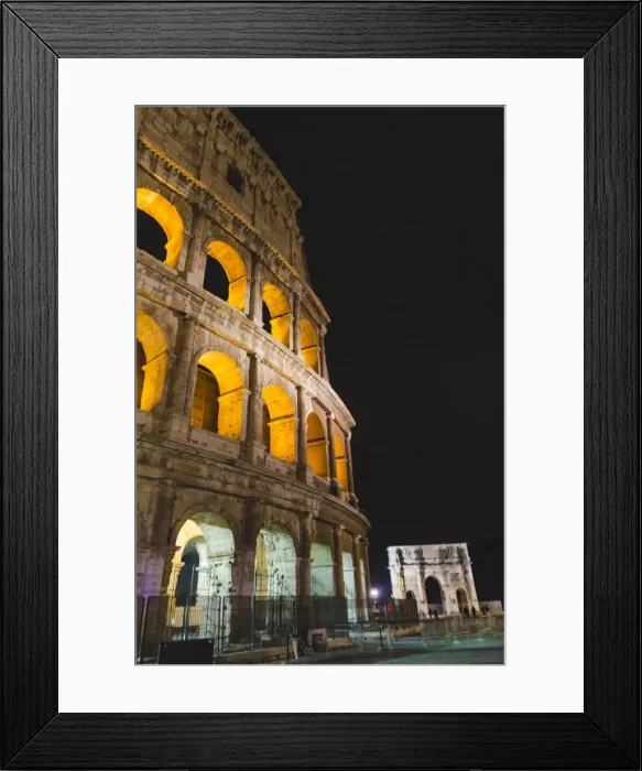 Framed Print : The Roman Colisseum at night Framed Print : The Roman Colisseum at night