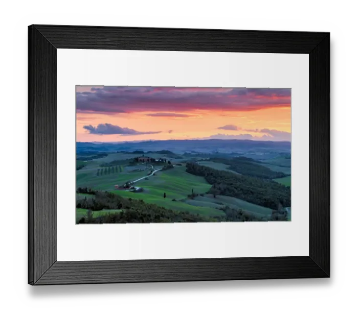 Framed Print : Crete Senesi near Asciano countryside, Val D Orcia Framed Print : Crete Senesi near Asciano countryside, Val D Orcia