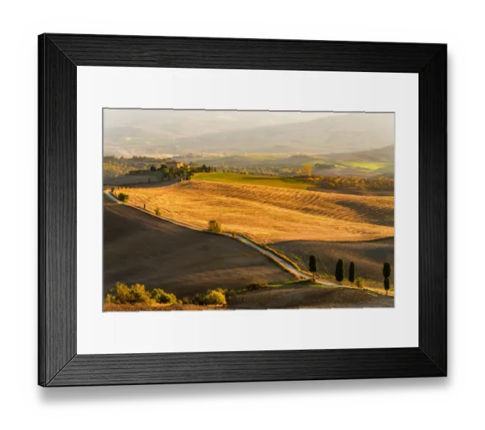 Framed Print : Terrapille country house in Val D Orcia, Siena Framed Print : Terrapille country house in Val D Orcia, Siena