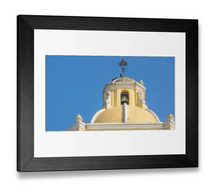 Framed Print : Top of Arco de Santa Catalina (Santa Catalina Arch) in Antigua Guatemala Framed Print : Top of Arco de Santa Catalina (Santa Catalina Arch) in Antigua Guatemala