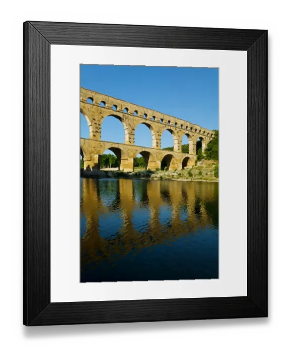 Framed Print : Pont Du Gard, Roman Bridge, Nimes, France Framed Print : Pont Du Gard, Roman Bridge, Nimes, France