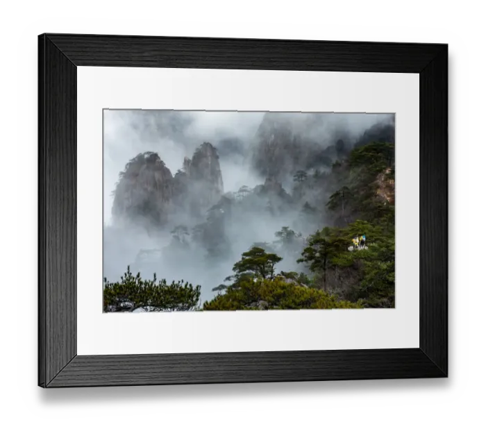 Framed Print : Huangshan (Yellow Mountains), Eastern China Framed Print : Huangshan (Yellow Mountains), Eastern China