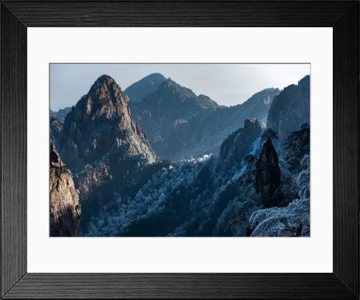 Framed Print : Huangshan (Yellow Mountains), Eastern China Framed Print : Huangshan (Yellow Mountains), Eastern China