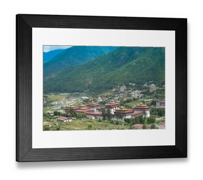 Framed Print : Trashi Chhoe Dzong, Thimphu, Bhutan Framed Print : Trashi Chhoe Dzong, Thimphu, Bhutan