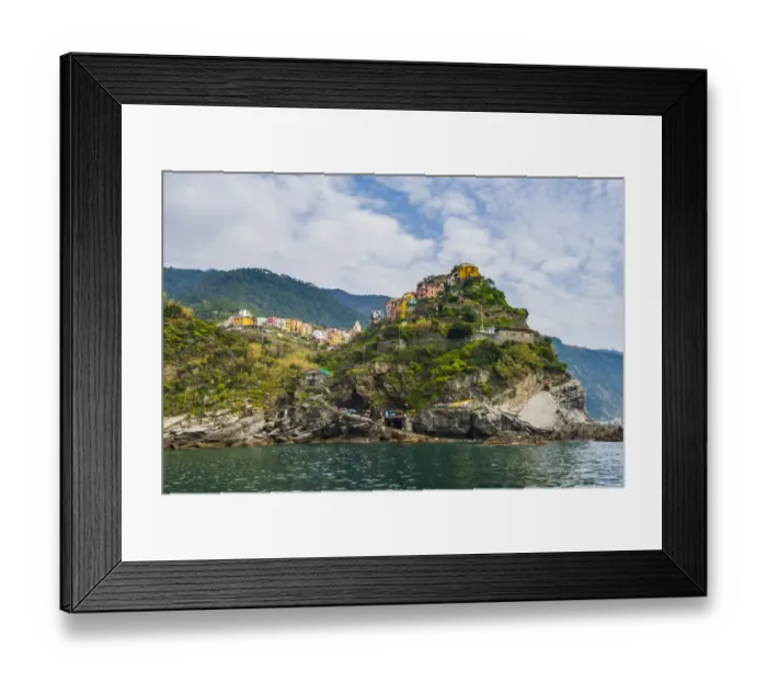 Framed Print : Corniglia, Cinque Terre, La Spezia, Liguria, Italy Framed Print : Corniglia, Cinque Terre, La Spezia, Liguria, Italy