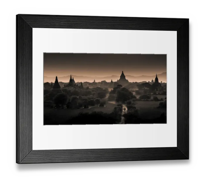 Framed Print : Ancient temples in old Bagan after sunset Framed Print : Ancient temples in old Bagan after sunset