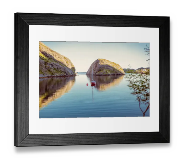 Framed Print : boat in Nusfjord in Lofoten