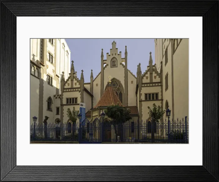 Framed Print : Maisel Synagogue in the former Prague Jewish Ghetto, Bohemia, Czech Republic Framed Print : Maisel Synagogue in the former Prague Jewish Ghetto, Bohemia, Czech Republic