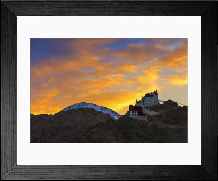 Framed Print : Namgyal Tsemo Gompa, main buddhist monastery centre in Leh, Ladakh, India Framed Print : Namgyal Tsemo Gompa, main buddhist monastery centre in Leh, Ladakh, India