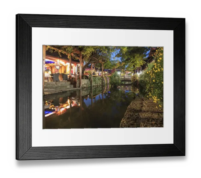 Framed Print : Lijiang Old Town in Yunnan, China at dusk Framed Print : Lijiang Old Town in Yunnan, China at dusk