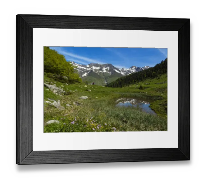 Framed Print : Valley of la Glere, national park of Pyrenees, Hautes Pyrenees, France Framed Print : Valley of la Glere, national park of Pyrenees, Hautes Pyrenees, France
