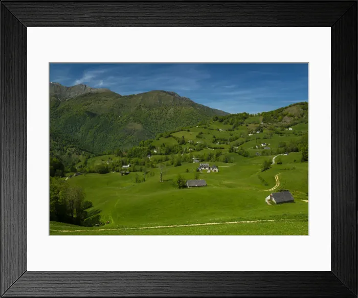 Framed Print : Haute valee de l Ouzoum, national park of Pyrenees, Hautes Pyrenees, France Framed Print : Haute valee de l Ouzoum, national park of Pyrenees, Hautes Pyrenees, France