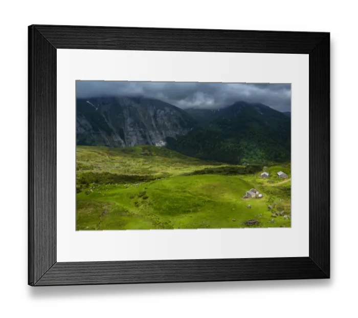 Framed Print : Haute valee de l Ouzoum, national park of Pyrenees, Hautes Pyrenees, France