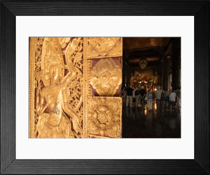 Framed Print : Ancient Buddhist Temple Wat Maak Mong, Luang prabang, laos Framed Print : Ancient Buddhist Temple Wat Maak Mong, Luang prabang, laos