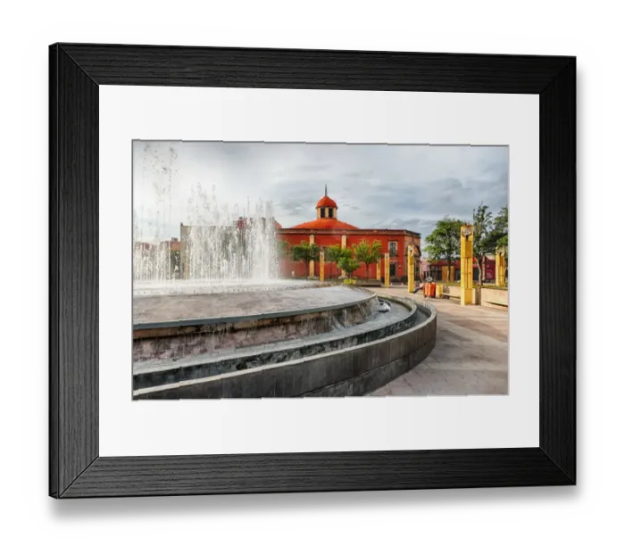 Framed Print : Fountain in Plaza ConstituciAon (Constitution Plaza) - Downtown Queretaro, Mexico Framed Print : Fountain in Plaza ConstituciAon (Constitution Plaza) - Downtown Queretaro, Mexico