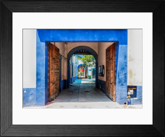 Framed Print : The streets of downtown Queretaro, Mexico Framed Print : The streets of downtown Queretaro, Mexico