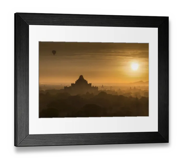 Framed Print : Balloons flying over Bagan, Myanmar Framed Print : Balloons flying over Bagan, Myanmar