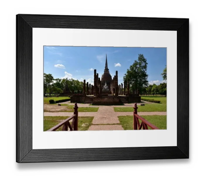 Framed Print : Sukhothai temple Wat Sa Si Thailand, Asia Framed Print : Sukhothai temple Wat Sa Si Thailand, Asia