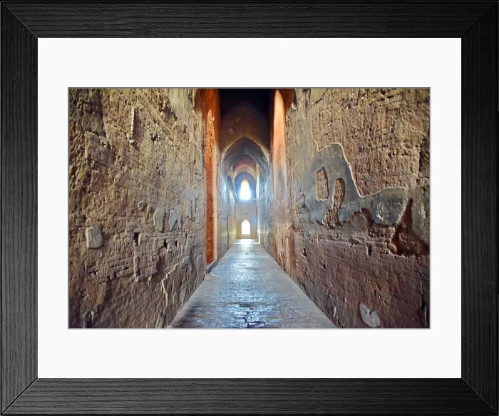 Framed Print : Dhamma Yan Gyi corridor Temple, Bagan, unesco ruins Myanmar. Asia Framed Print : Dhamma Yan Gyi corridor Temple, Bagan, unesco ruins Myanmar. Asia