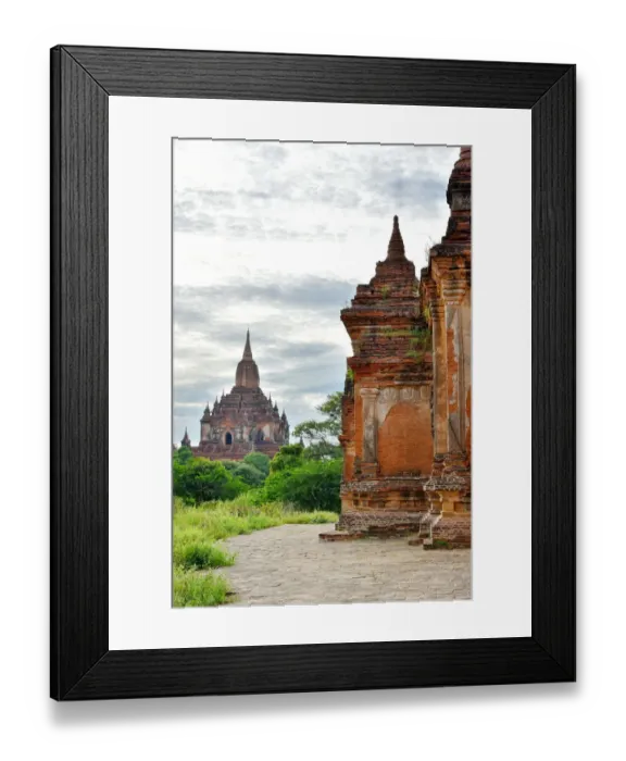 Framed Print : terracotta Temple, Bagan, unesco ruins Myanmar. Asia Framed Print : terracotta Temple, Bagan, unesco ruins Myanmar. Asia