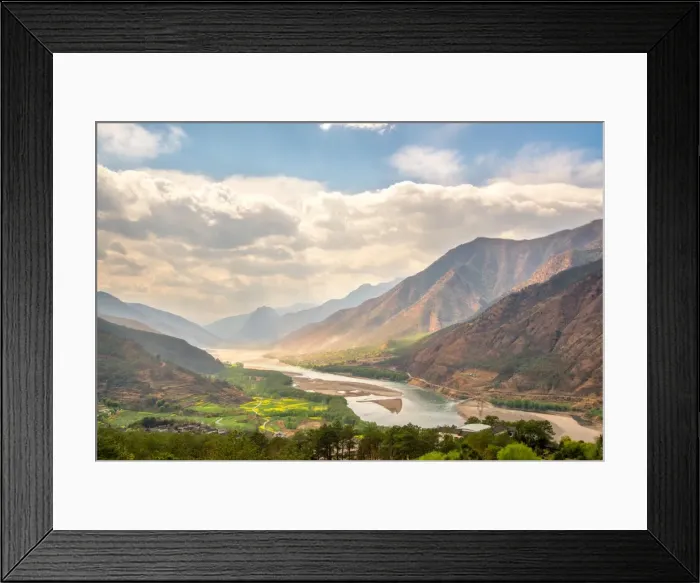 Framed Print : A famous bend of yangtze river in Yunnan Province, China, first curve of yangtze river, Lijiang Framed Print : A famous bend of yangtze river in Yunnan Province, China, first curve of yangtze river, Lijiang