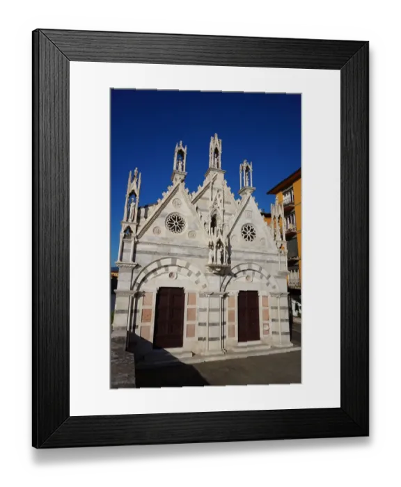 Framed Print : Entrance of the Church of Santa Maria della Spina, Pisa, Italy
