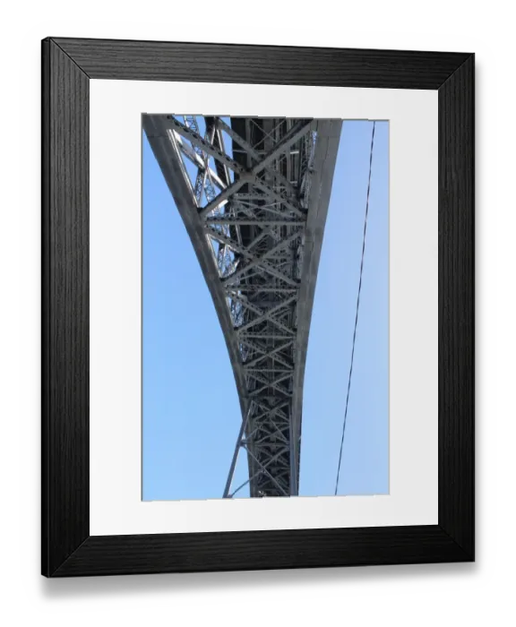 Framed Print : Dom LuAis I Bridge in Porto, Portugal Framed Print : Dom LuAis I Bridge in Porto, Portugal