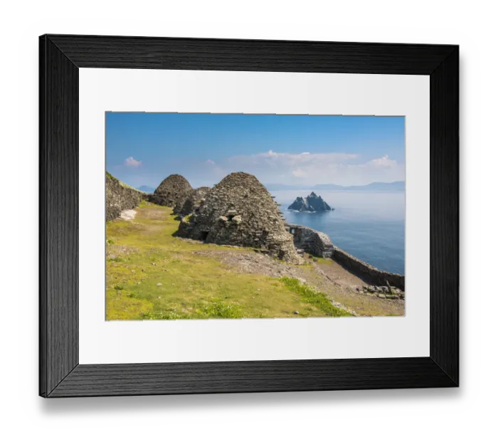 Framed Print : Skellig Michael (Great Skellig), Skellig islands, County Kerry, Munster province, Ireland, Europe. Monasterys architecture on the top of of the island