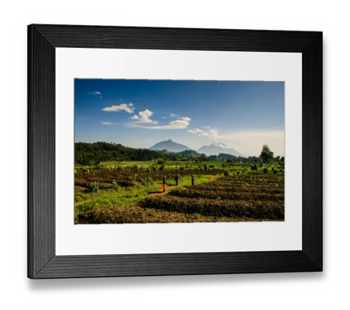 Framed Print : The Edge of Volcanoes National Park