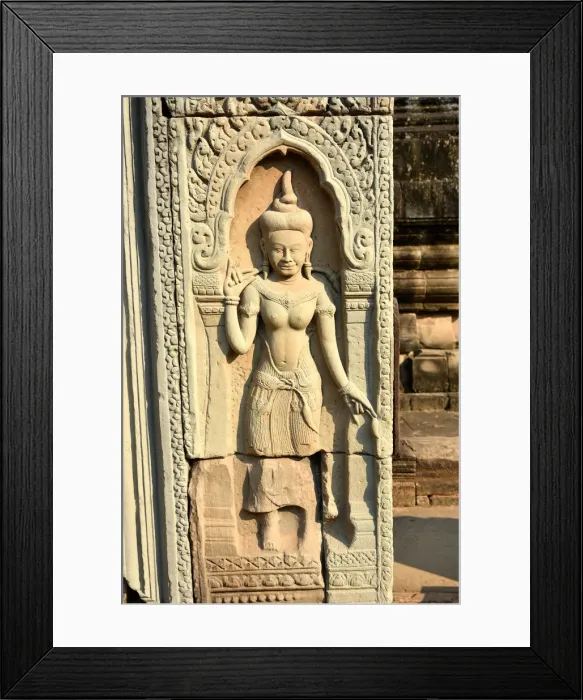 Framed Print : Statue at Phimeanakas temple angkor Cambodia