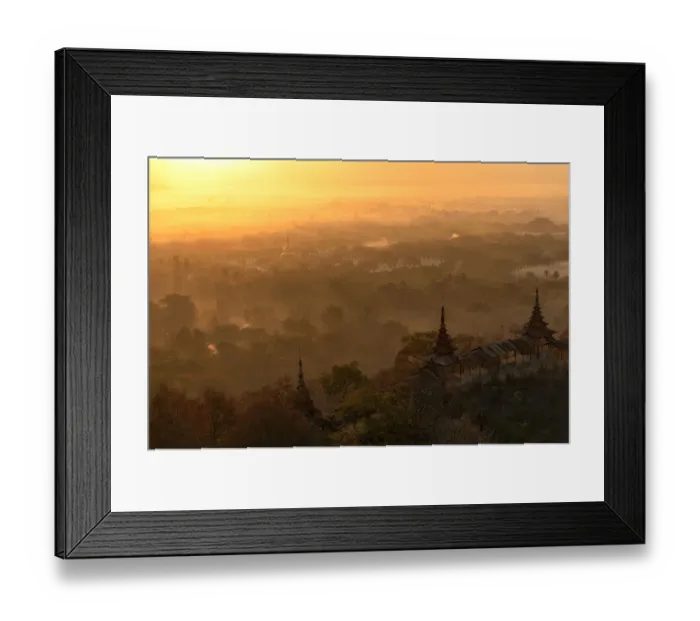 Framed Print : View sunrise from Sutaunppyei Pagoda, Mandalay hill Framed Print : View sunrise from Sutaunppyei Pagoda, Mandalay hill