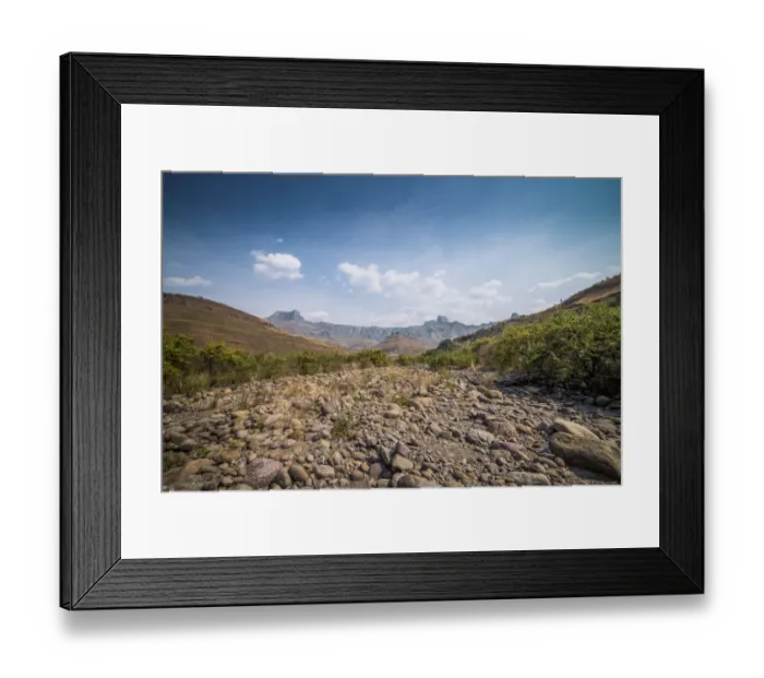 Framed Print : Amphitheatre mountains in Royal Natal National Park