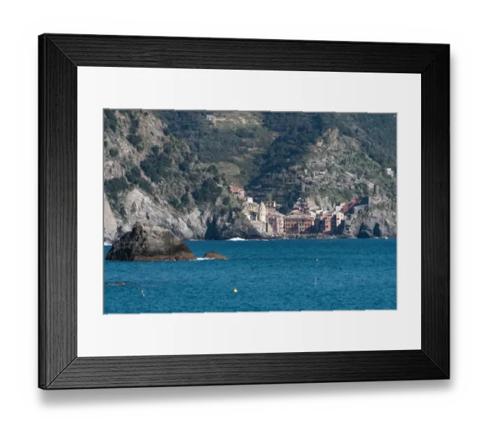 Framed Print : Vernazza, Cinque Terre, Italy Framed Print : Vernazza, Cinque Terre, Italy