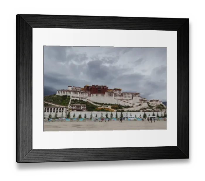 Framed Print : The Potala Palace, Lhasa, Tibet, China Framed Print : The Potala Palace, Lhasa, Tibet, China