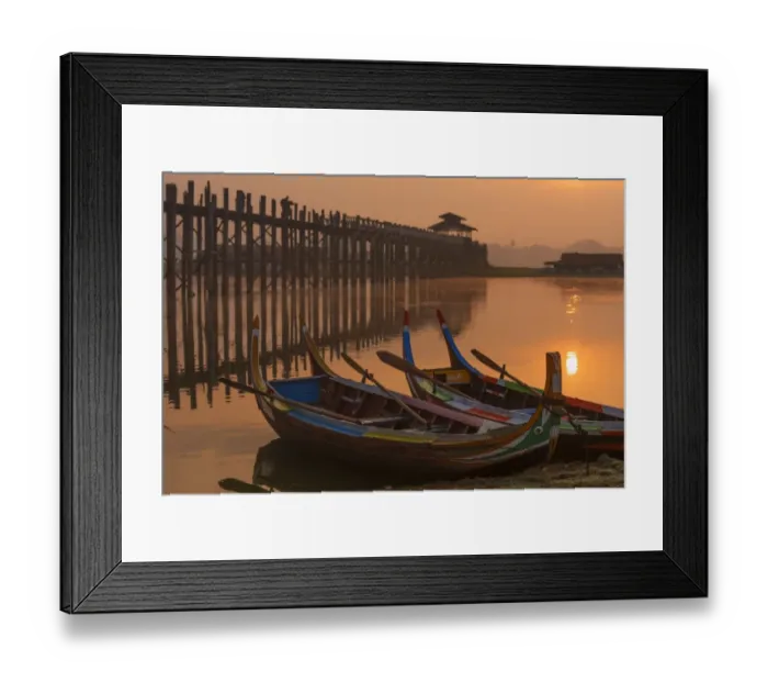 Framed Print : Sunrise at Taung taman lake, Mandalay, Myanmar Framed Print : Sunrise at Taung taman lake, Mandalay, Myanmar