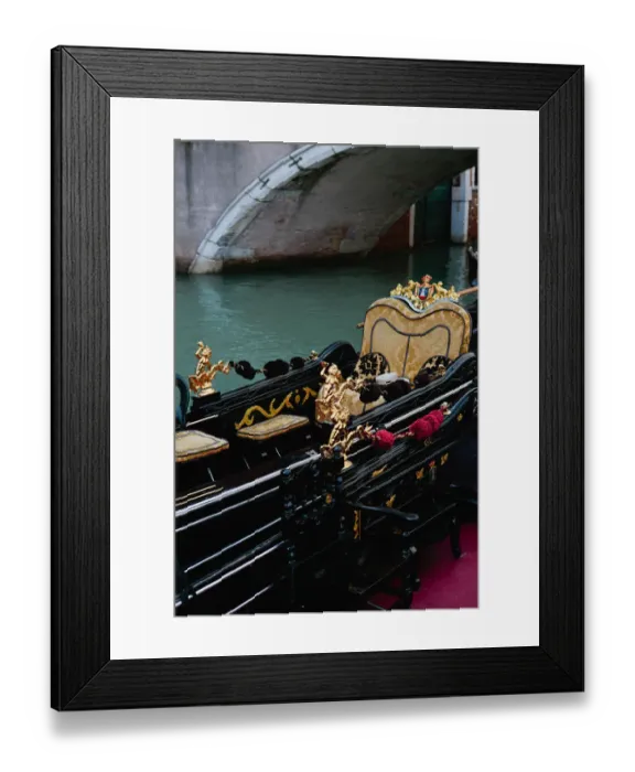 Framed Print : Traditional Gondola boats in Venice, Italy Framed Print : Traditional Gondola boats in Venice, Italy