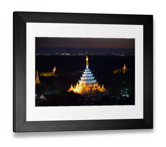 Framed Print : Mandalay temple Framed Print : Mandalay temple