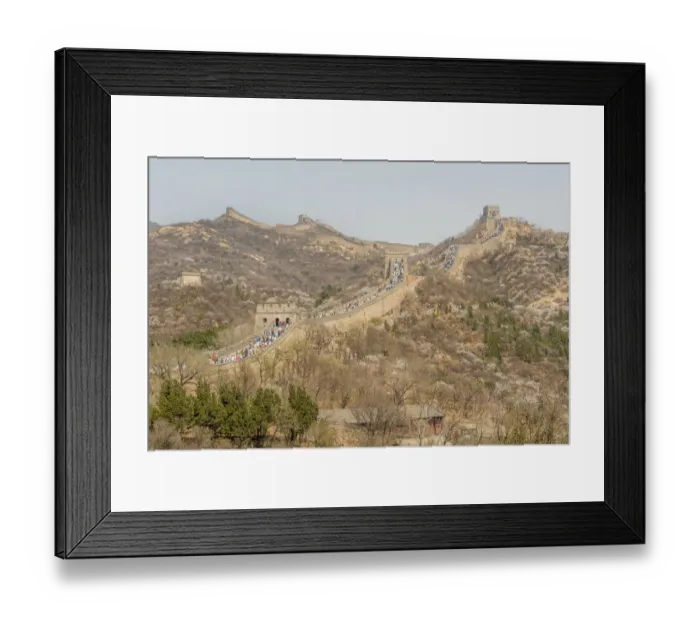 Framed Print : Hundreds of people walking on the Great Wall of China Framed Print : Hundreds of people walking on the Great Wall of China