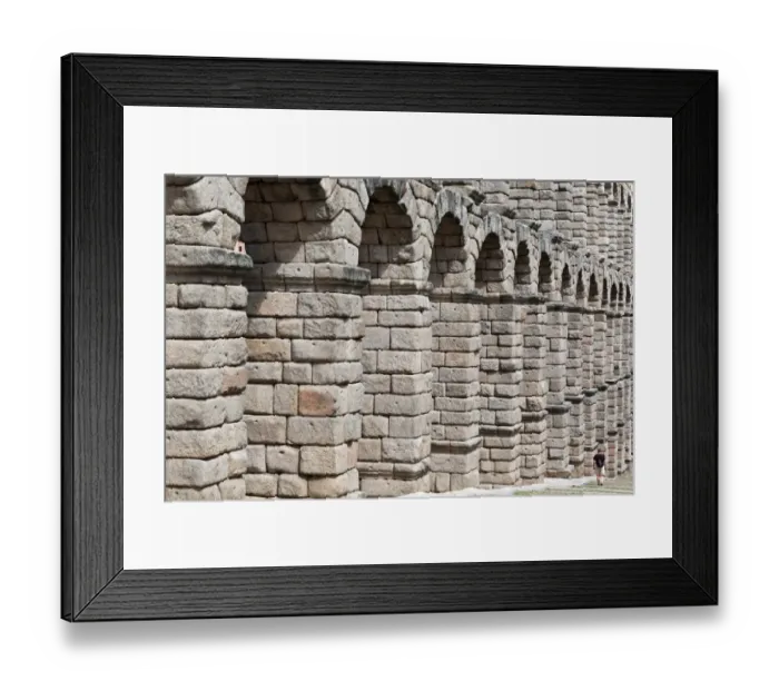 Framed Print : The Roman aqueduct of Segovia, Spain Framed Print : The Roman aqueduct of Segovia, Spain