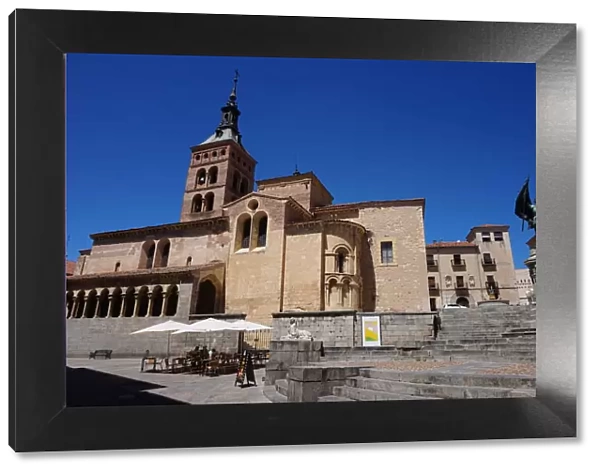 San Martin Church and Plaza de las Sirenas, Segovia, Spain