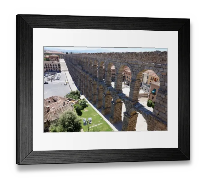 Framed Print : Roman Aqueduct in Segovia, Unesco, Spain Framed Print : Roman Aqueduct in Segovia, Unesco, Spain