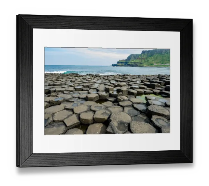 Framed Print : Giants Causeway, UK Framed Print : Giants Causeway, UK