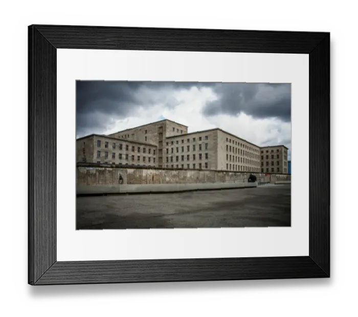 Framed Print : Federal Ministry of Finance (Detlev Rohwedder Haus), Berlin